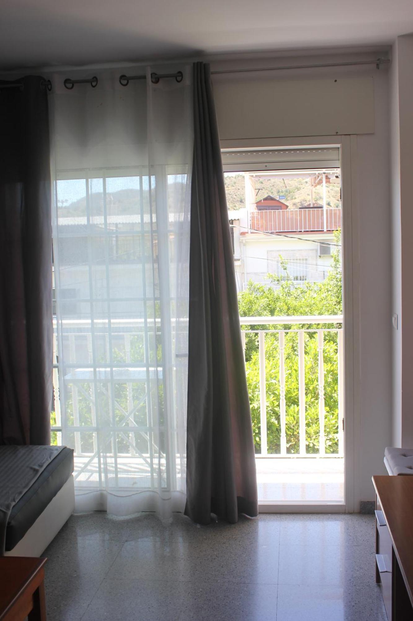 Apartamento En Ciudad Jardin Malaga Luaran gambar